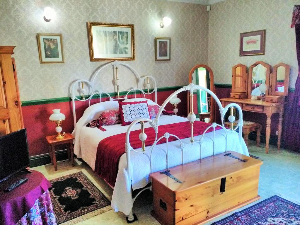 A Pilgrims Rest Hotel Graskop Exterior photo
